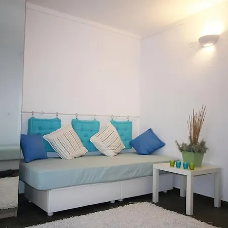Tastefull Maisonette On The Beach! Overviews Athos