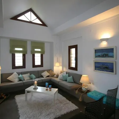 Tastefull Maisonette On The Beach! Overviews Athos Ierissos
